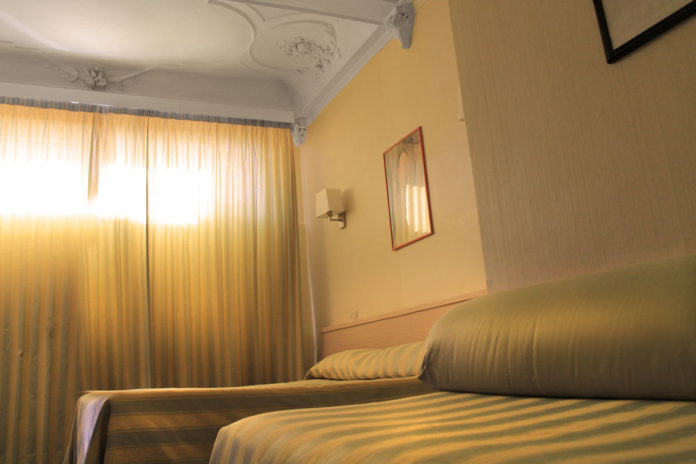 Hotel Villa Delle Rose Rome Exterior photo