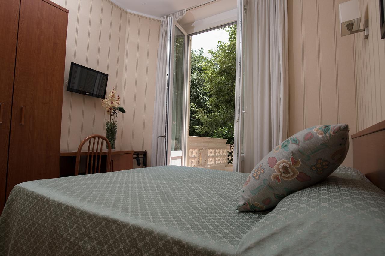 Hotel Villa Delle Rose Rome Exterior photo